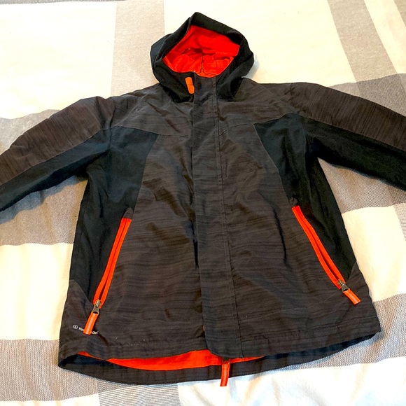 Rain jacket - Picture 1 of 5